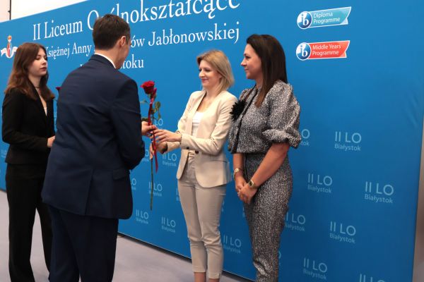 Zakończenie LO 2025 -1 Zakończenie LO 2025 -1