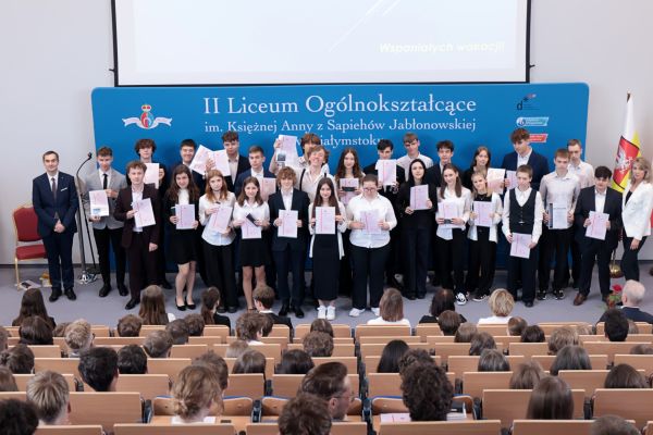 Zakończenie LO 2025 -2 Zakończenie LO 2025 -2
