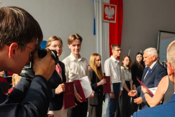 Wręczenie aktów stypendialnych