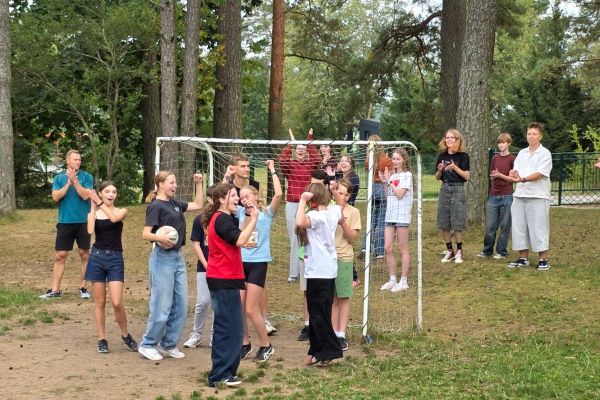 Wyjazd integracyjny klas pierwszych LO 2025