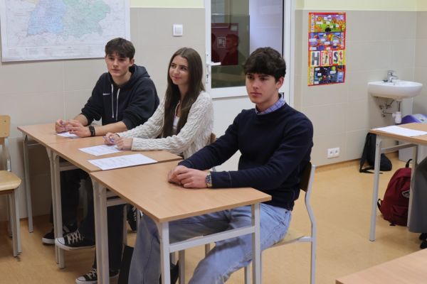 Wybory Sapieżanki i Sapiehy II LO