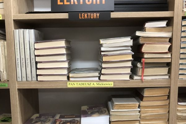 Książki NPRCZ 2025 - rozdzielacze biblioteczne -kliknięcie spowoduje powiększenie zdjęcia Książki NPRCZ 2025 - rozdzielacze biblioteczne