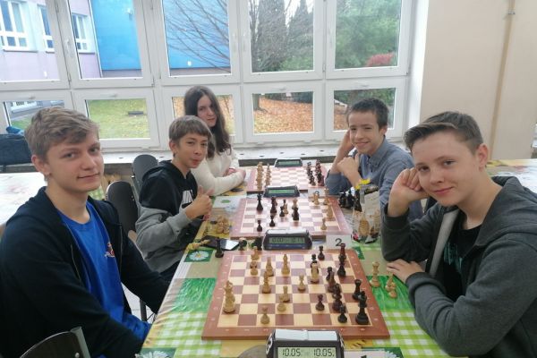 Rozgrywki szachowe - kliknięcie spowoduje powiększenie zdjęcia Rozgrywki szachowe