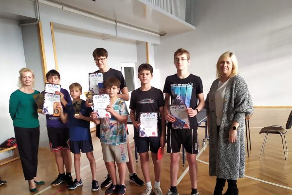 Zwycięzcy konkursu tenisa stołowego